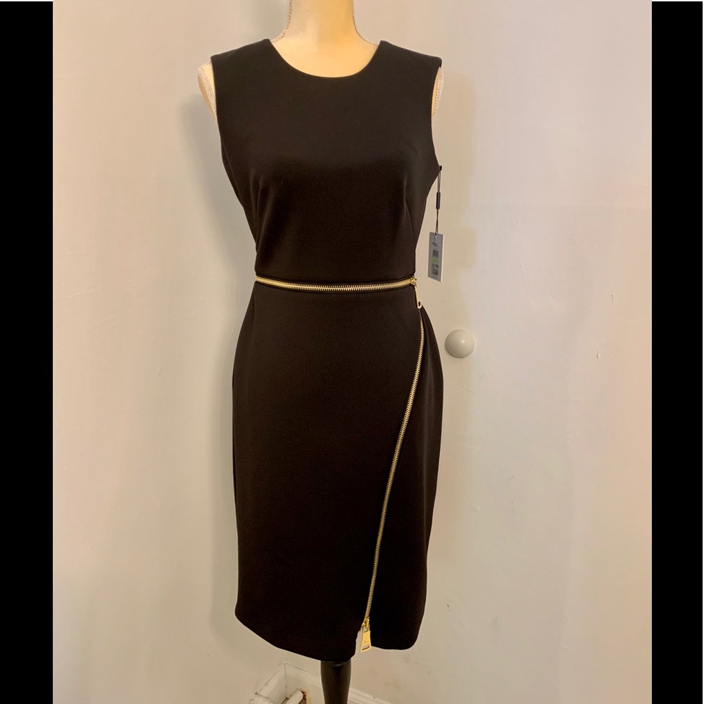 Calvin Klein woman sleeveless dress with zipper